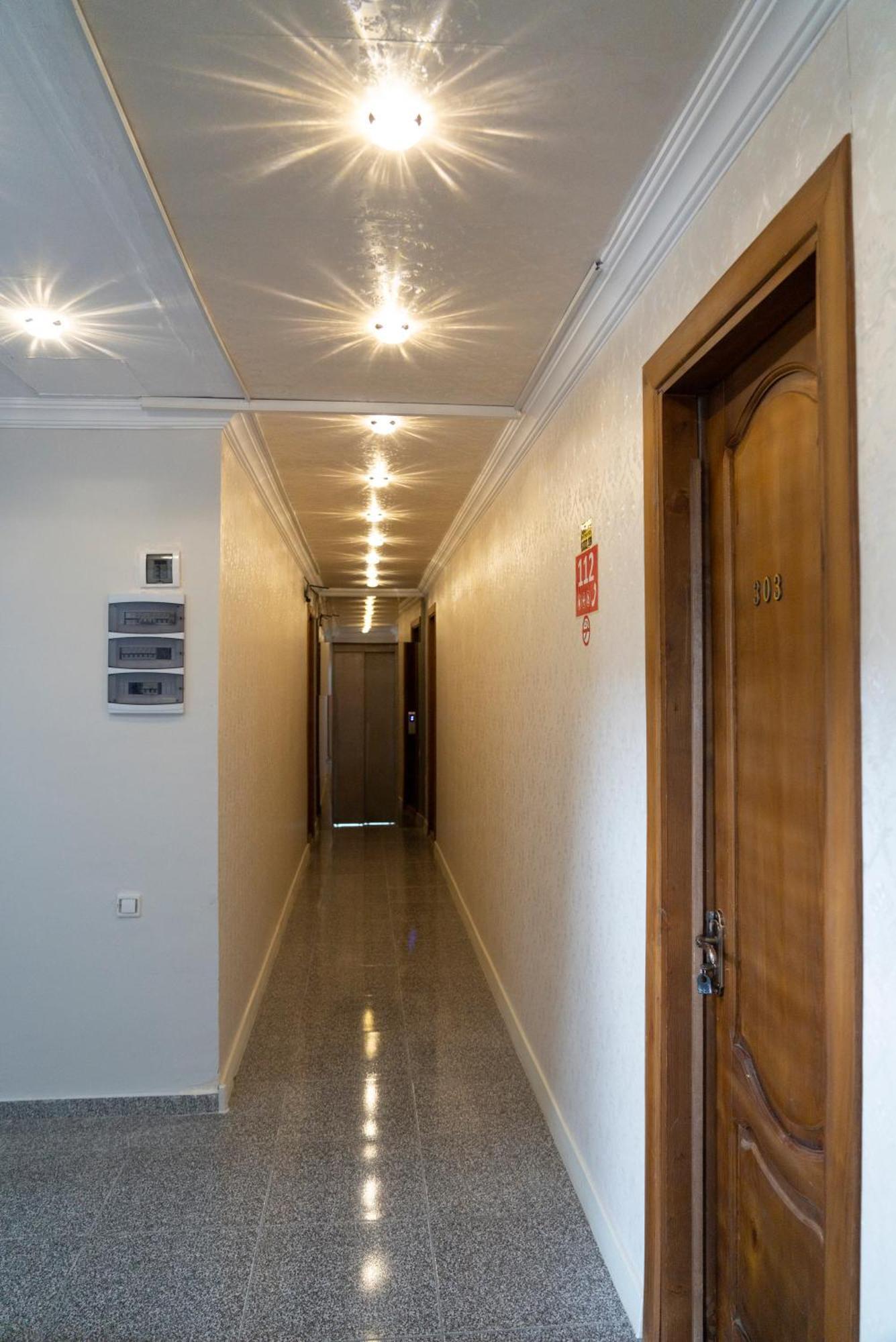 Hotel Carleone Batumi Kültér fotó