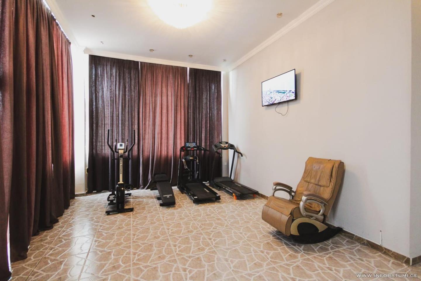 Hotel Carleone Batumi Kültér fotó